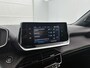 Peugeot 2008 1.2 GT 130pk Automaat | Navigatie | Climate Control | Cruise Control | Camera | 17"LMV | Stoelverwarming | Interieurverlichting |