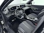 Peugeot 2008 1.2 GT 130pk Automaat | Navigatie | Climate Control | Cruise Control | Camera | 17"LMV | Stoelverwarming | Interieurverlichting |