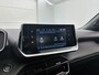 Peugeot 2008 1.2 GT 130pk Automaat | Navigatie | Climate Control | Cruise Control | Camera | 17"LMV | Stoelverwarming | Interieurverlichting |