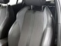 Peugeot 2008 1.2 GT 130pk Automaat | Navigatie | Climate Control | Cruise Control | Camera | 17"LMV | Stoelverwarming | Interieurverlichting |
