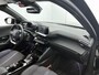 Peugeot 2008 1.2 GT 130pk Automaat | Navigatie | Climate Control | Cruise Control | Camera | 17"LMV | Stoelverwarming | Interieurverlichting |