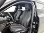 Peugeot 2008 1.2 GT 130pk Automaat | Navigatie | Climate Control | Cruise Control | Camera | 17"LMV | Stoelverwarming | Interieurverlichting |