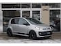 Volkswagen Up! 1.0 R-Line Navigatiesysteem | Achterruitrij camera | Parkeer sensoren