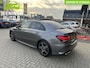 Mercedes-Benz A-klasse 200 Business Solution AMG |Alcantara|Memory|Camera|Pano|ACC