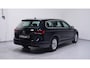 Volkswagen Passat Variant 1.5 TSI Business Wegklapbare trekhaak Navi Camera Apple Carplay Voorruitverwarming Virtual cockpit NAP Led koplampen Rijklaar!