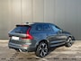 Volvo XC60 T6 Plug-in hybrid AWD Ultra Dark | Bowers & Wilkins audiosysteem | Luchtvering | 22 inch Velgen | 360° Camera | Op Voorraad |