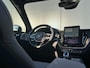 Volvo XC60 T6 Plug-in hybrid AWD Ultra Dark | Bowers & Wilkins audiosysteem | Luchtvering | 22 inch Velgen | 360° Camera | Op Voorraad |