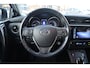 Toyota Auris Touring Sports 1.8 HYBRID DYNAMIC TREKHAAK STOELVERW. CRUISE LM-VELGEN CAMERA KEYLESS