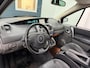 Renault Grand Scenic 2.0-16V Tech Line / AUTOMAAT / PANORAMADAK / RIJDT SCHAKELT GOED