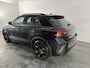 Volkswagen T-Roc 1.5 TSI R-Line / AUTOMAAT/ ADAPT. CRUISE/ LED/ CLIMA/ STOEL VERWARM./ APP-CONNECT/ RIJ-MODI/ PARK. SENSOREN + CAMERA/ NAVI/ 18" LMV