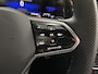 Volkswagen T-Roc 1.5 TSI R-Line / AUTOMAAT/ ADAPT. CRUISE/ LED/ CLIMA/ STOEL VERWARM./ APP-CONNECT/ RIJ-MODI/ PARK. SENSOREN + CAMERA/ NAVI/ 18" LMV
