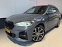 BMW X1 SDrive20i Business Edition / M-Sport / 178 PK / AUTOMAAT / NAVIGATIE / 1E EIGENAAR / NL-AUTO / SPORTSTOELEN