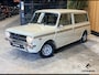 MINI Clubman Austin Estate 1000. Gave Italiaanse auto. Hoedenplank