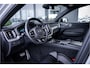 Volvo XC60 2.0 Recharge T8 AWD R-Design - Luchtvering | Panorama | H&K | Memory | 360 Camera