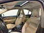 Volvo S80 2.5 T Summum | Youngtimer | PANO | PDC | Bluetooth | BLIS | Elek. Stoelen | Trekhaak | Onderhoud aanwezig