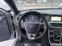 Volvo V60 T3 R-Design