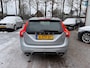 Volvo V60 T3 R-Design
