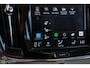 Volvo V90 2.0 D4 Inscription | VOL opties | B&W audio | Massage | Stoelkoeling | Trekhaak | 360 cam | HUD | Mussel blue | NAP NL auto |