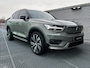Volvo XC40 Recharge P8 AWD R-Design Panoramadak, Harman-Kardon premium audio, 360gr. Camera, Electr. stoelen, Semi electr. trekhaak, 20 inch lm-velgen, 1e eigenaar.