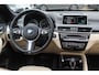 BMW X1 sDrive18i Centennial High Exe. 107.983 km! / Panoramadak / Head-up / Leder / 18'' / Keyless / Navigatie / Sportstoelen / Stoelverwarming / Cruise Control