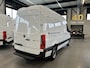 Mercedes-Benz Sprinter 317 CDI L2 H2 Pro / LED / MBUX / Navigatie / Camera / Parkeersensoren / Cruise control / Airco / 270 Graden achterdeuren