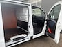 Opel Vivaro 1.6 CDTI 126pk L2H1 Edition EcoFlex Airco Cruise controle Trekhaak Schuifdeur Bpm vrij Lang Achterklep Goed onderhouden !!! zie foto's