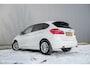 BMW 2-Serie Active Tourer 220i High Executive | LED | Stoelverwarming | Sportstoelen | PDC | Automaat |