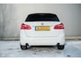 BMW 2-Serie Active Tourer 220i High Executive | LED | Stoelverwarming | Sportstoelen | PDC | Automaat |