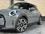 MINI Mini Electric Camden Plus Edition 33 kWh | Pano | Keyless | Camera | Sfeerverlichting