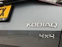 Skoda Kodiaq 1.5 TSI 4x4 Sportline Automaat | Trekhaak uitklapbaar | Grootscherm navigatiesysteem | LED verlichting | Canton HiFi | Sfeerverlichting | Elektrisch verstelbare voorstoelen | 360° camera | Parkeersensoren voor en achter
