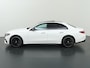 Mercedes-Benz E-klasse 300 e AMG Line | AMG | Panoramadak | Winter pakket | Night pakket | 20 inch lichtmetalen velgen |