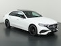 Mercedes-Benz E-klasse 300 e AMG Line | AMG | Panoramadak | Winter pakket | Night pakket | 20 inch lichtmetalen velgen |