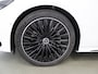 Mercedes-Benz E-klasse 300 e AMG Line | AMG | Panoramadak | Winter pakket | Night pakket | 20 inch lichtmetalen velgen |