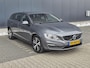 Volvo V60 2.0 T4 Momentum 6-Bak