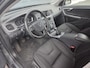 Volvo V60 2.0 T4 Momentum 6-Bak