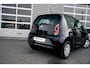 Volkswagen Up! 1.0 | Achteruitrijcamera | Airco (automatisch) | Cruise control