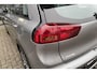 Kia Niro Hybrid 1.6 GDi Hybrid DynamicLine | Camera | Trekhaak | Navigatie | Parkeersensoren | 16" lichtmetalen velgen |