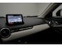 Mazda CX-3 2.0 SkyActiv-G Signature automaat met trekhaak, Apple Carplay en all-weather banden : volledig onderhouden