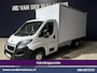 Peugeot Boxer 2.2 BlueHDi 165pk Bakwagen Laadklep Fabrieksgarantie Euro6 Airco | Camera | Cruisecontrol Bijrijdersbank.
