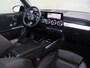 Mercedes-Benz GLB 180 Business Solution AMG | AMG Line Plus pakket | Panoramaschuifdak | Winterpakket | Trekhaak | 20” AMG velgen |