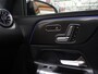 Mercedes-Benz GLB 180 Business Solution AMG | AMG Line Plus pakket | Panoramaschuifdak | Winterpakket | Trekhaak | 20” AMG velgen |