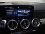 Mercedes-Benz GLB 180 Business Solution AMG | AMG Line Plus pakket | Panoramaschuifdak | Winterpakket | Trekhaak | 20” AMG velgen |