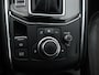 Mazda CX-5 2.0 SkyActiv-G Luxury automaat met afneembare trekhaak  en all-weather banden : dealer onderhouden