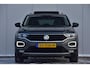 Volkswagen T-Roc 1.0 TSI Style NAP Full Option Panodak, Trekhaak afn., Leder, Camera, Stoelverwarming
