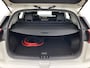 Kia e-Niro ExecutiveLine 64 kWh | Stoelverwarming en koeling | Leder | Camera | Navi