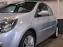 Renault Clio 1.6-16V Initiale + AUTOMAAT + LEDER