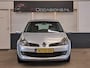Renault Clio 1.6-16V Initiale + AUTOMAAT + LEDER
