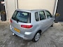 Mazda 2 1.4 Touring/106.000 NAP/APK/Airco/NWE distributie/