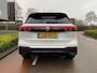 Volkswagen Tiguan 1.5 eHybrid R-Line Edition / App connect / Panoramadak / Leder interieur / Trekhaak / R-Line