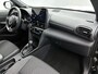 Toyota Yaris Cross 1.5 Hybrid 115 Dynamic + Winter Pakket | Stoel + Stuur + Voorruit verwarming | LED | Navigatie | PDC voor en achter | sl 90